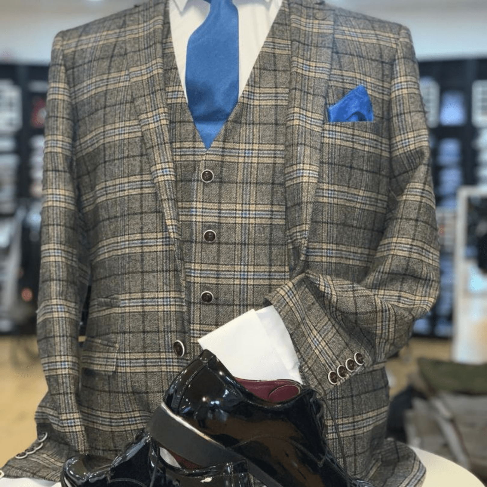 Paul Andrews Kurt Grey, A tailored 3 piece suit, Suit deal available.( incl shoes , shirt and tie )