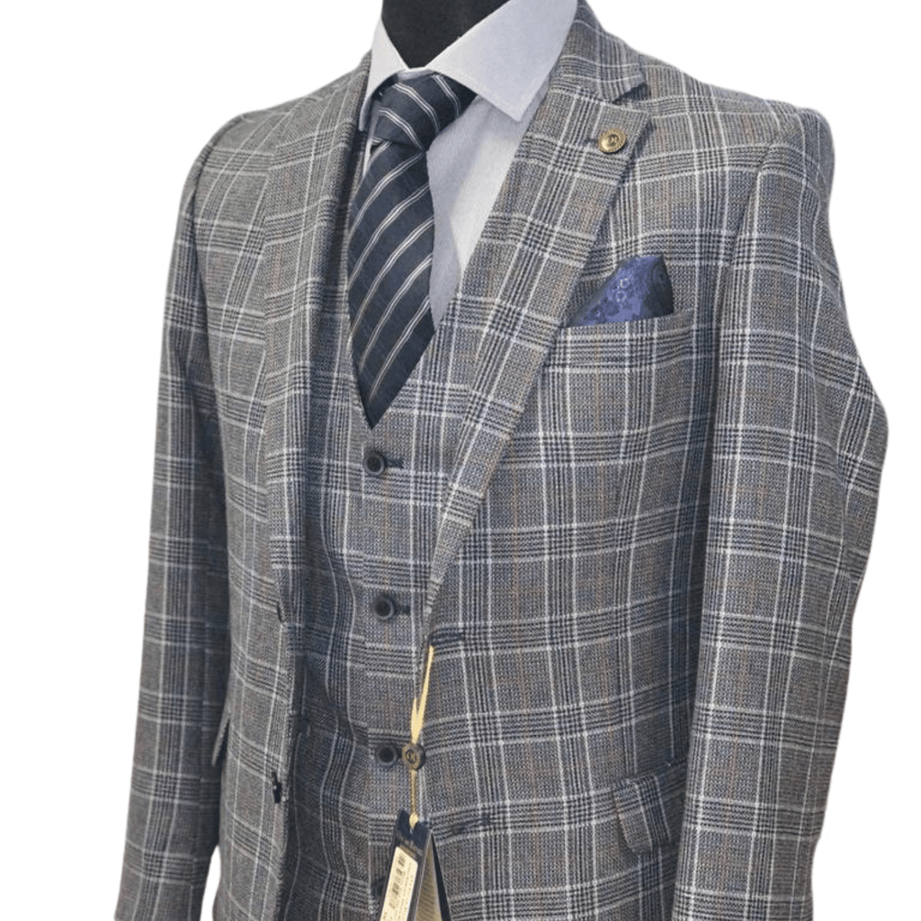 Oscar Banks 3 piece slim fitted Suit